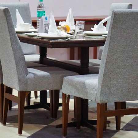The Orion Express Hotel Jaipur Bagian luar foto