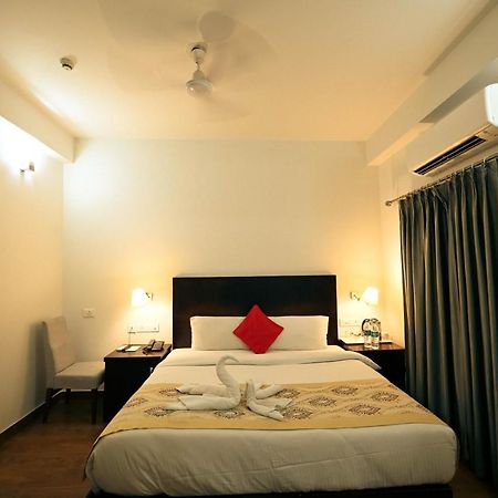 The Orion Express Hotel Jaipur Bagian luar foto