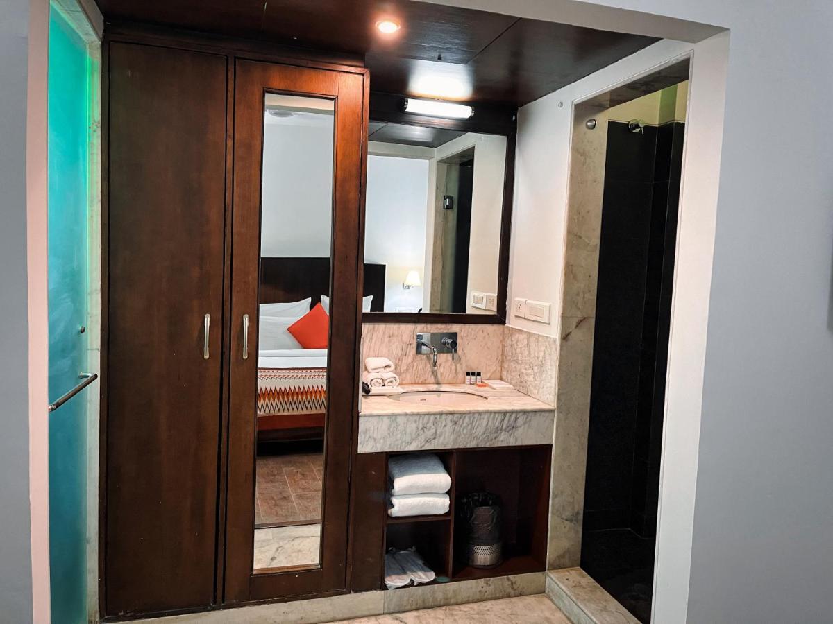 The Orion Express Hotel Jaipur Bagian luar foto